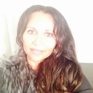 Meet your Posher, Sira